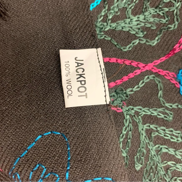 Jackpot 100% wool scarf - Picture 2 of 6